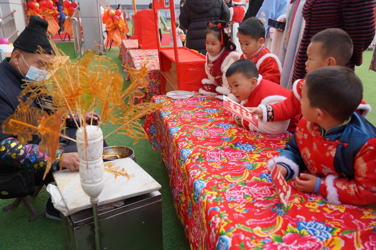 民俗佳節(jié)溢華彩 漢幼錦繡譜新篇 | 漢江幼兒園舉辦第四屆迎新年民俗親子游園活動